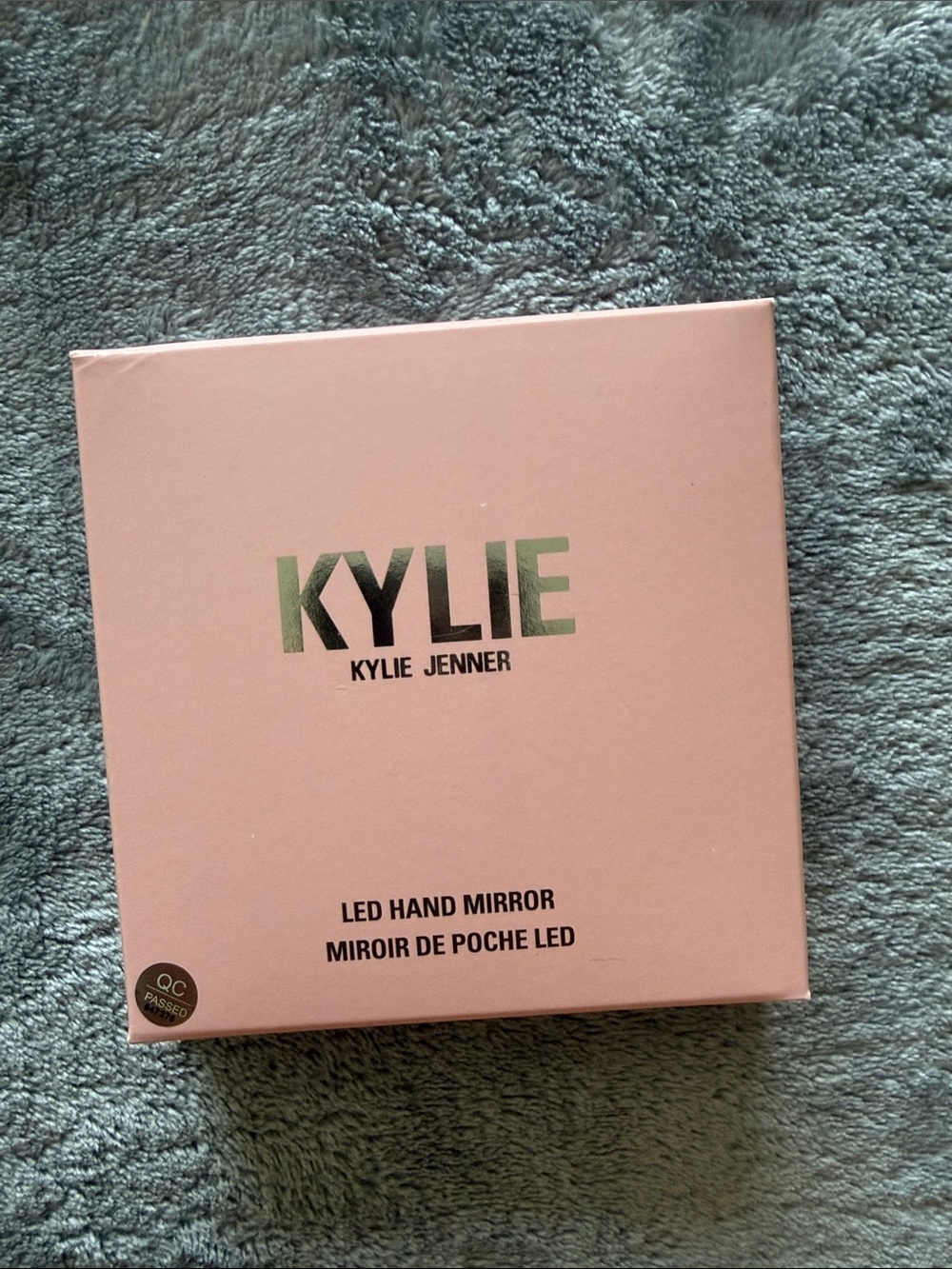 Kylie Cosmetics LED Hand Mirror — Soft Pink with Gold Logo